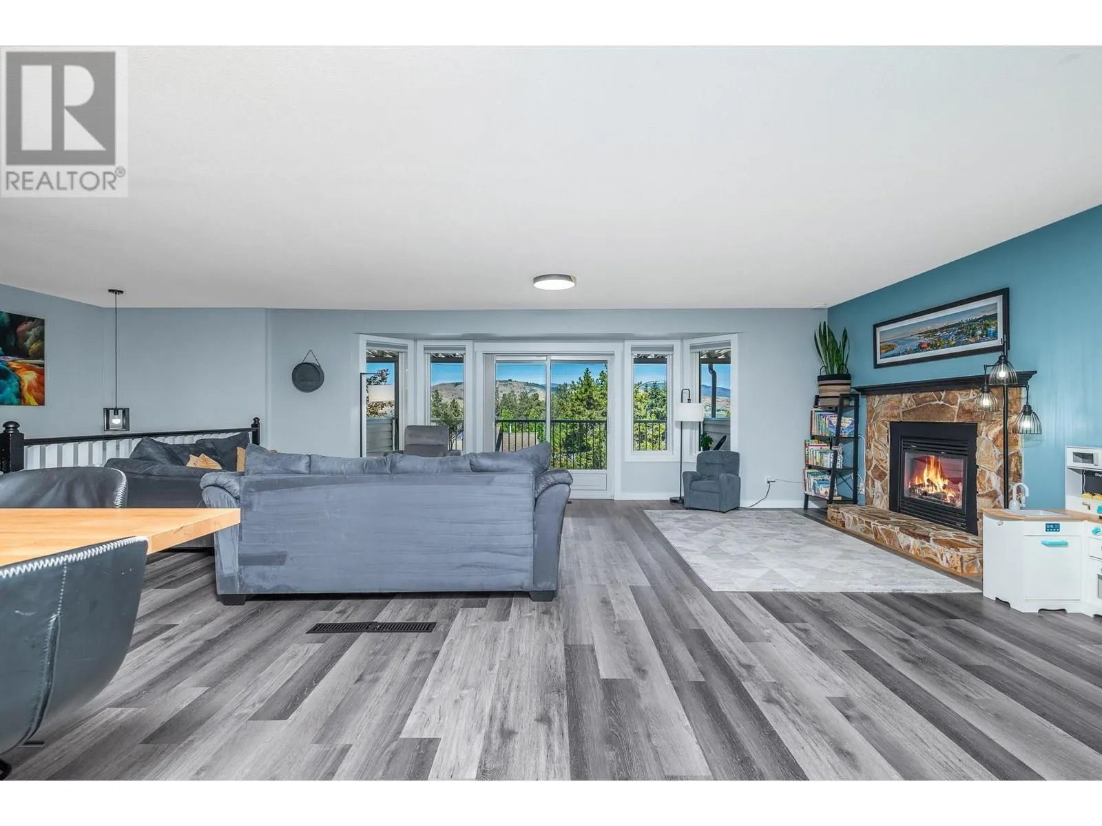 4499 Cascade Drive
