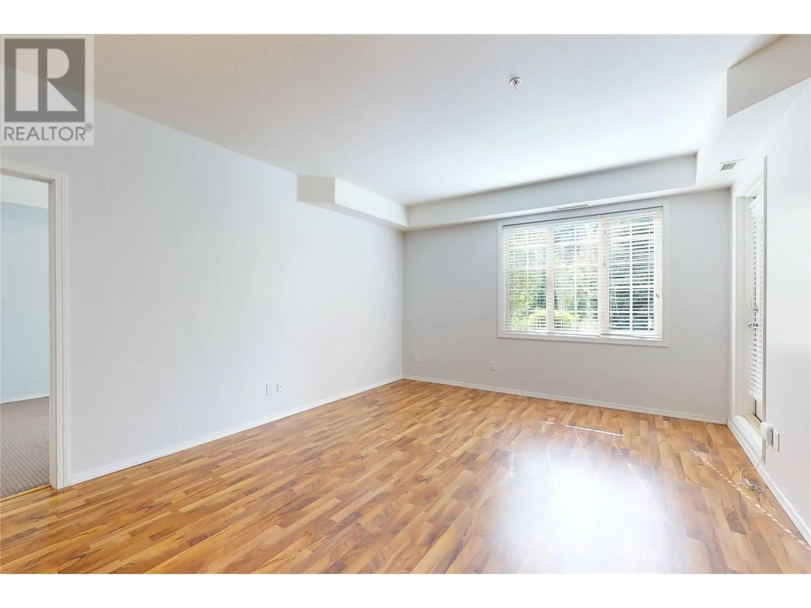 1873 Country Club Drive Unit# 2219