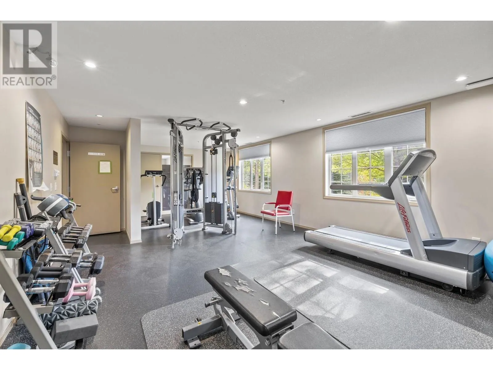 1873 Country Club Drive Unit# 2219