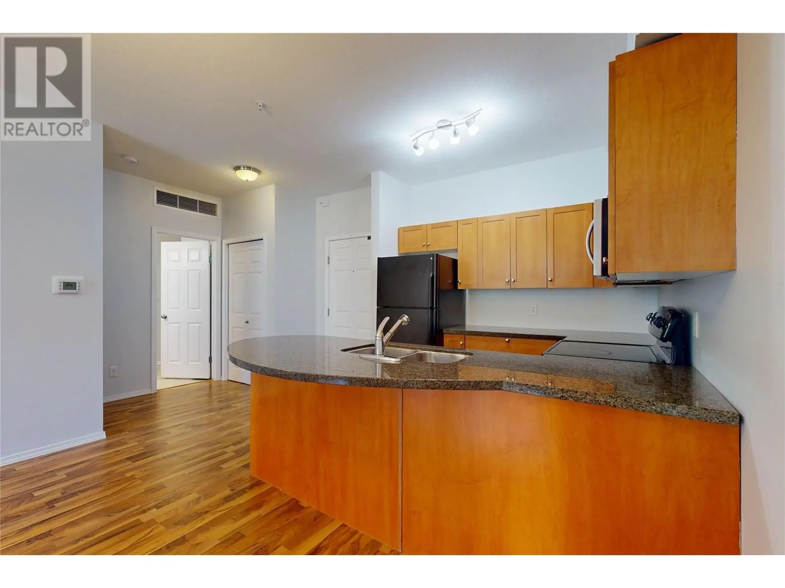 1873 Country Club Drive Unit# 2219