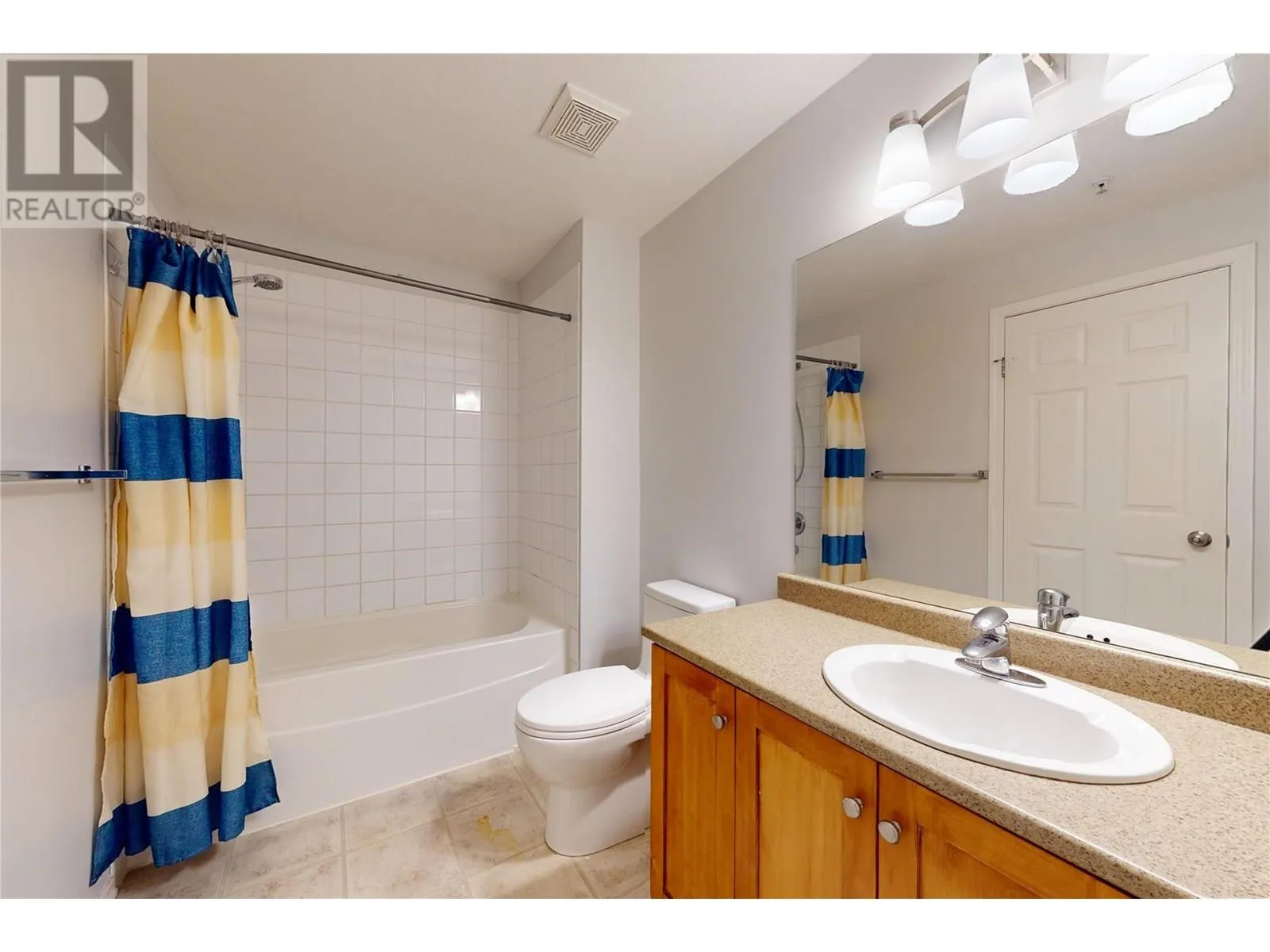 1873 Country Club Drive Unit# 2219