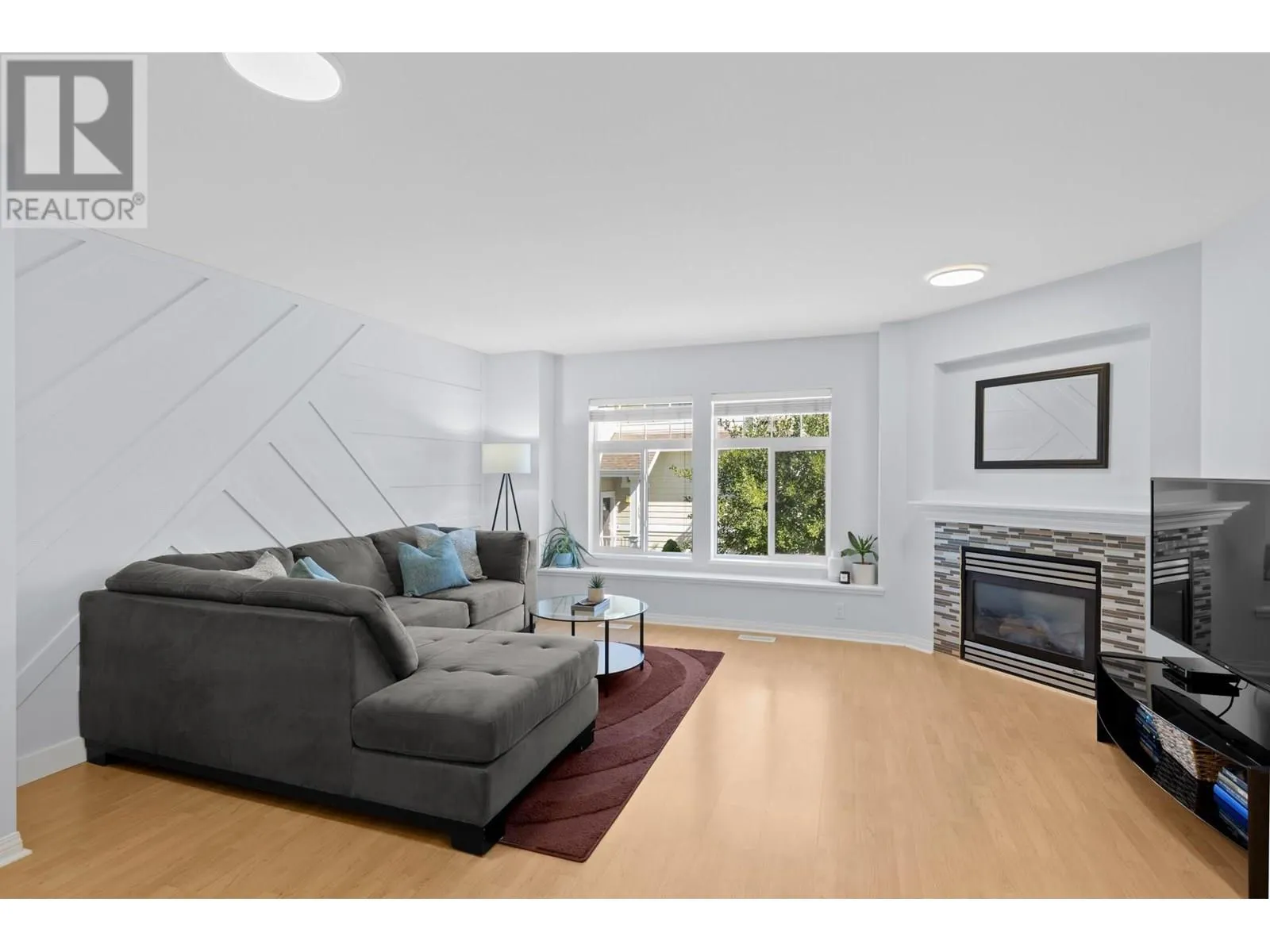 1853 Parkview Crescent Unit# 14