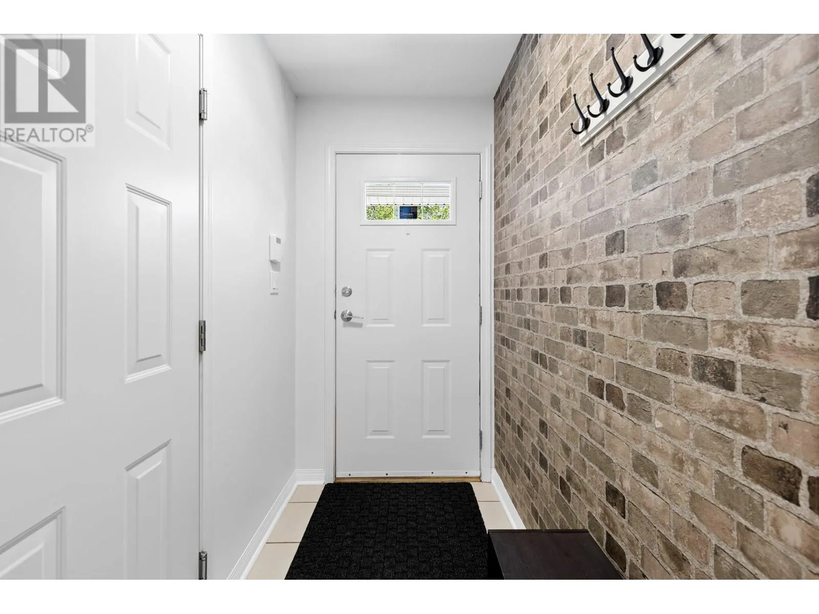 1853 Parkview Crescent Unit# 14