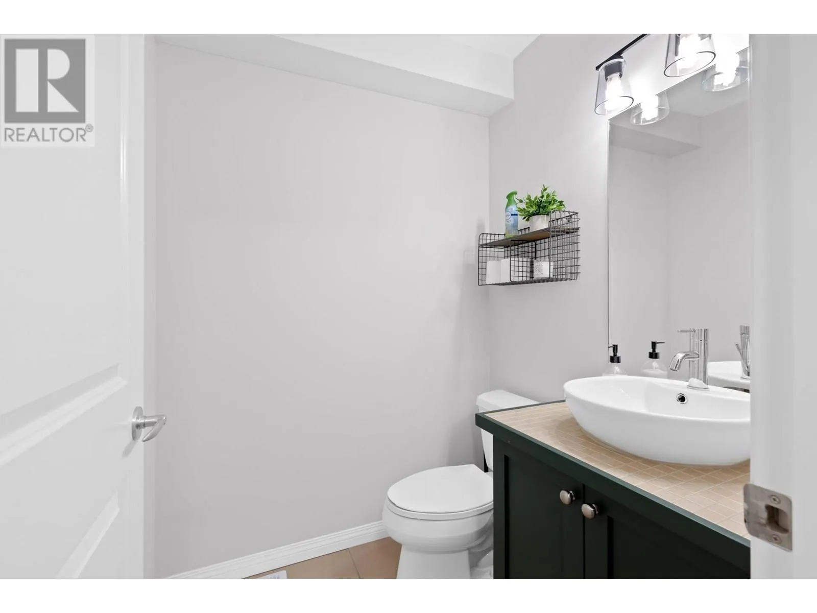 1853 Parkview Crescent Unit# 14