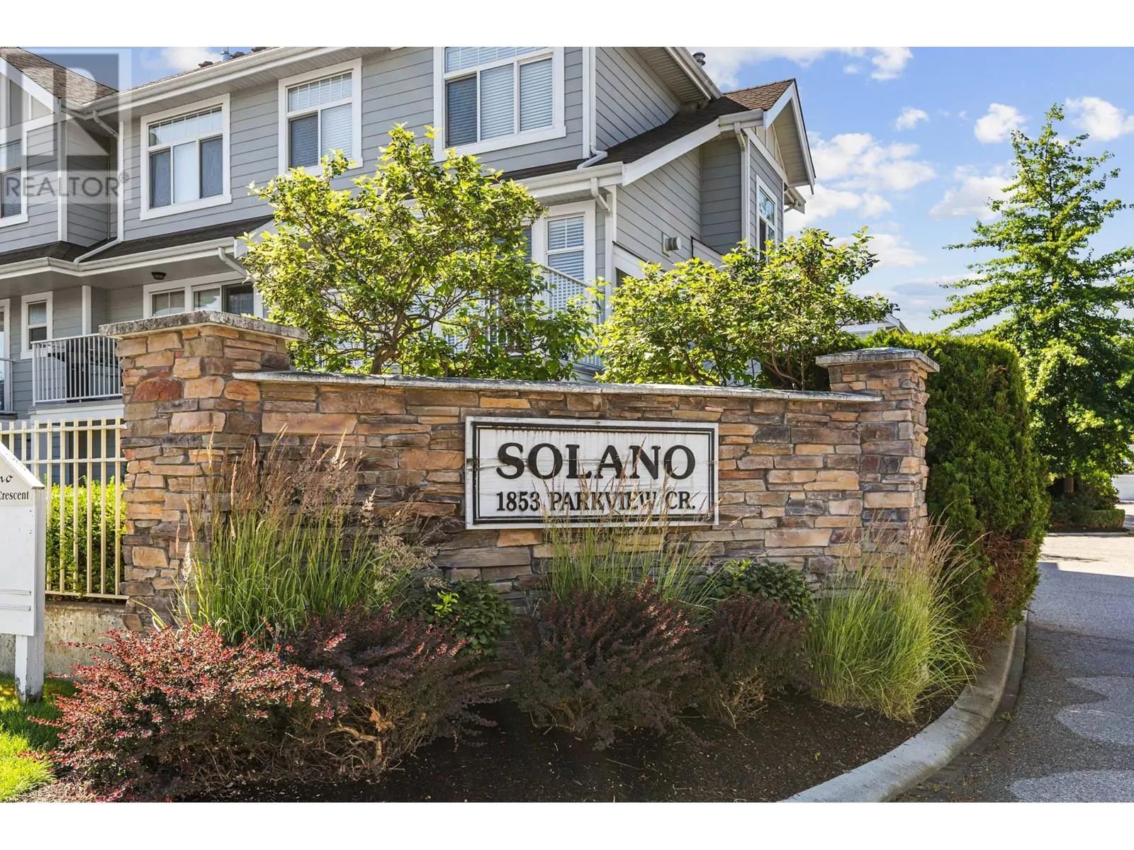 1853 Parkview Crescent Unit# 14