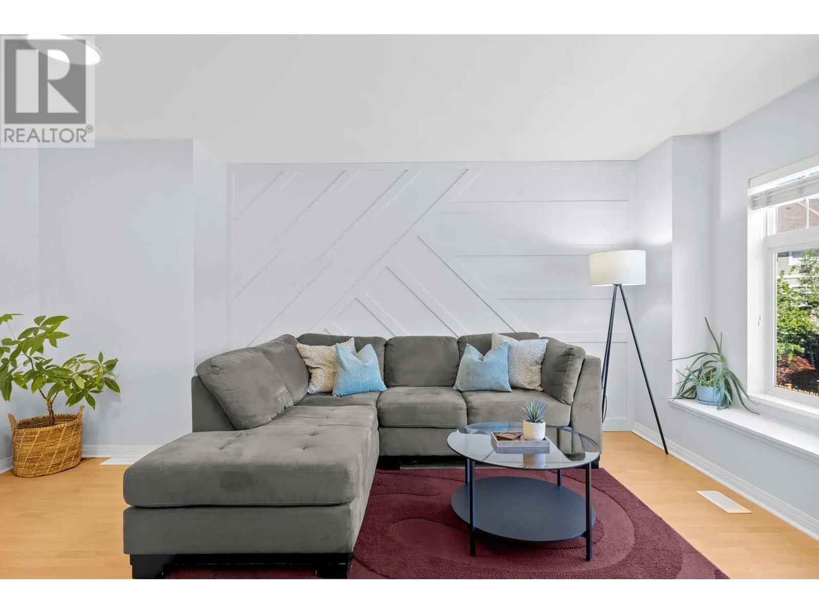 1853 Parkview Crescent Unit# 14