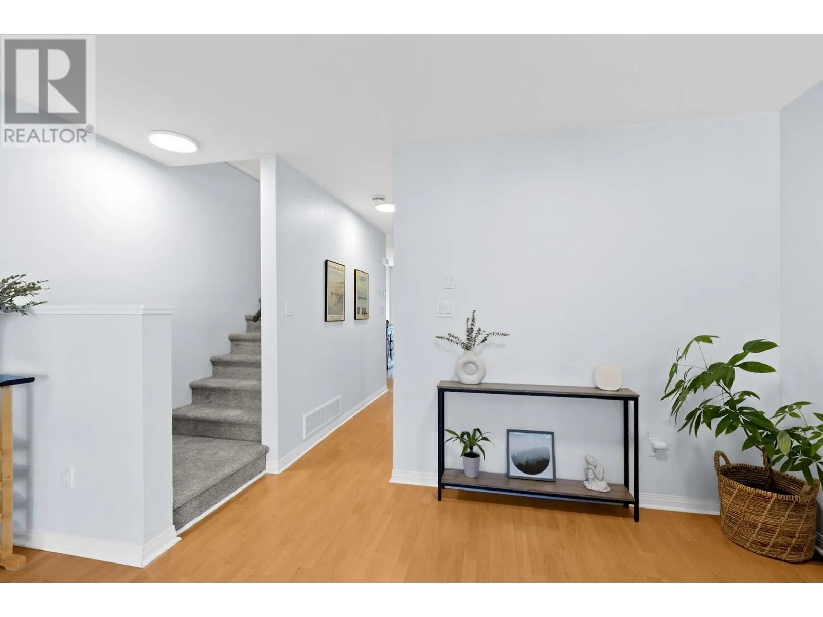 1853 Parkview Crescent Unit# 14