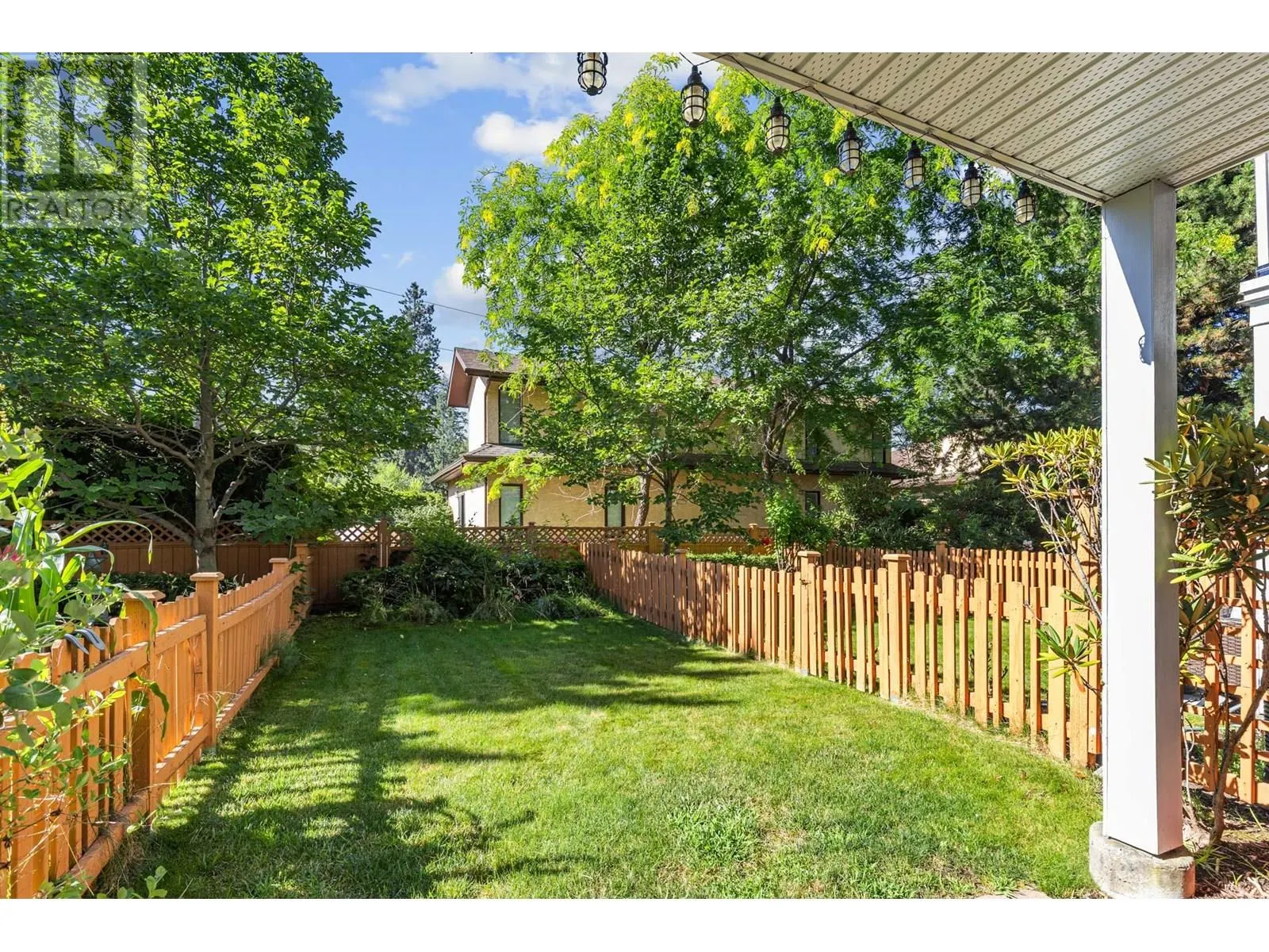 1853 Parkview Crescent Unit# 14