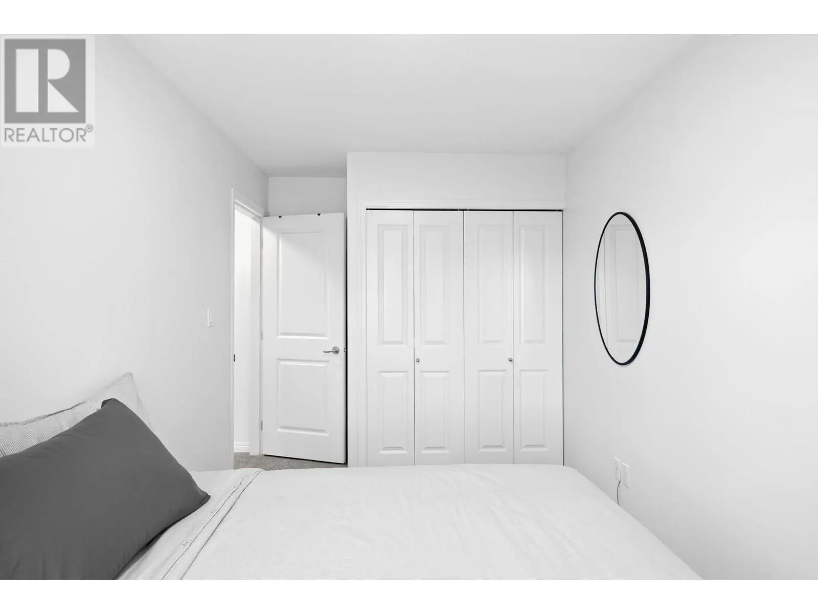 1853 Parkview Crescent Unit# 14