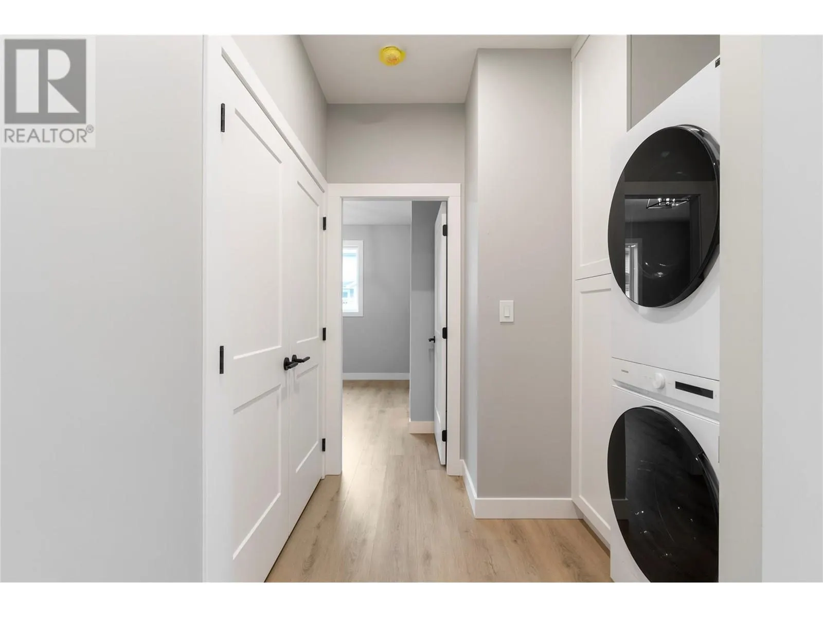 1330 10 Street SW Unit# 14