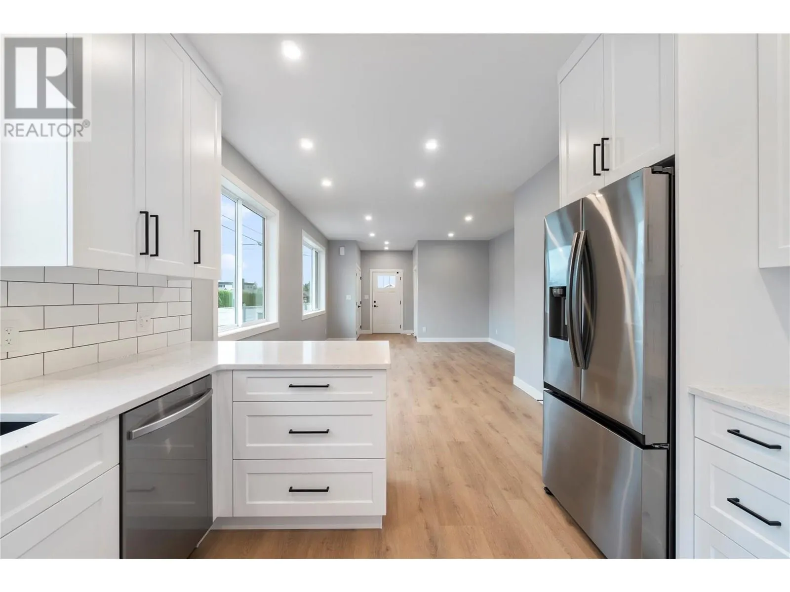 1330 10 Street SW Unit# 14