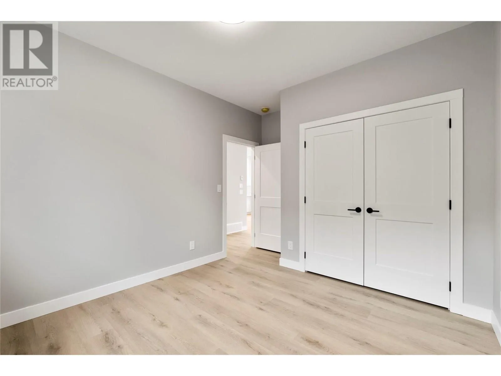 1330 10 Street SW Unit# 14