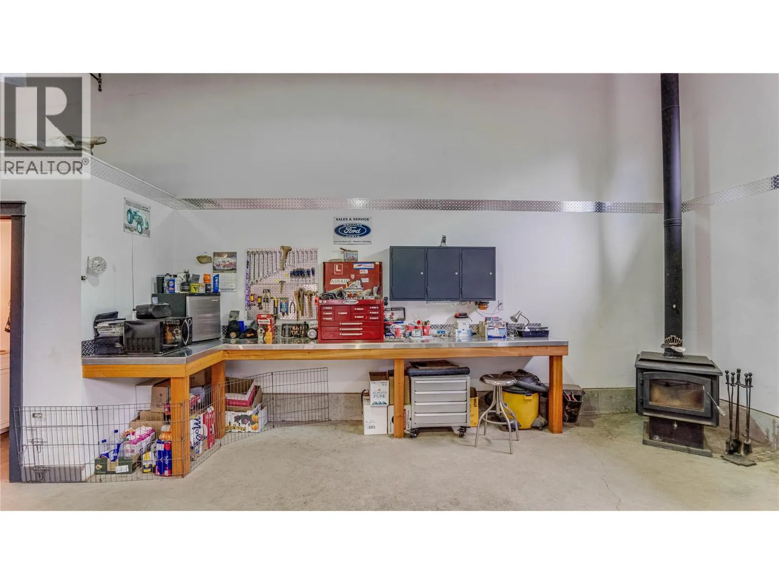 384 Kyro Road