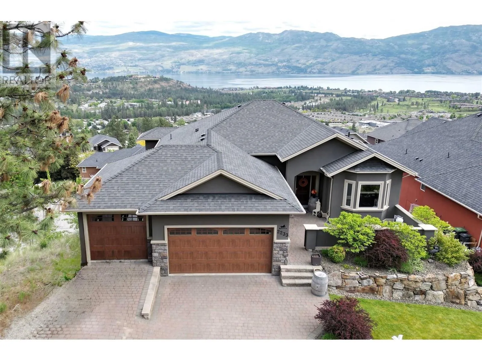 2233 Hihannah Drive