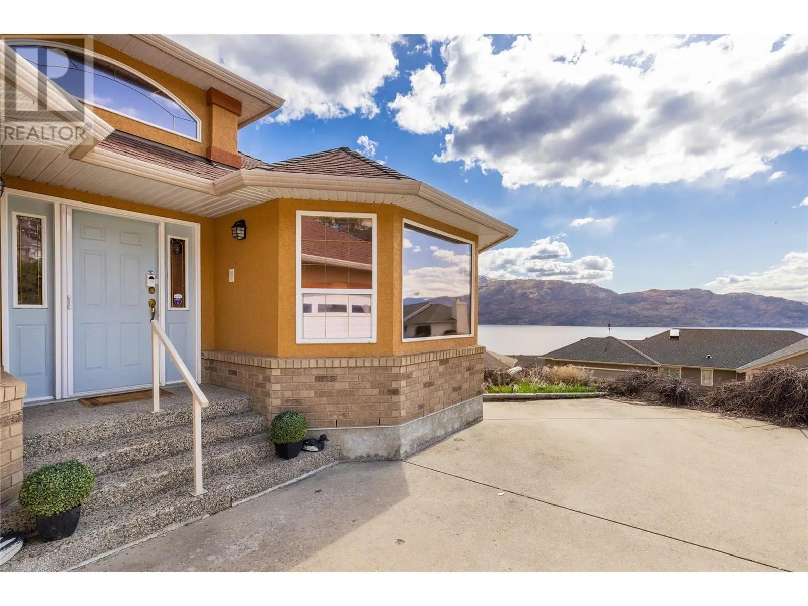 5205 MacNeill Court