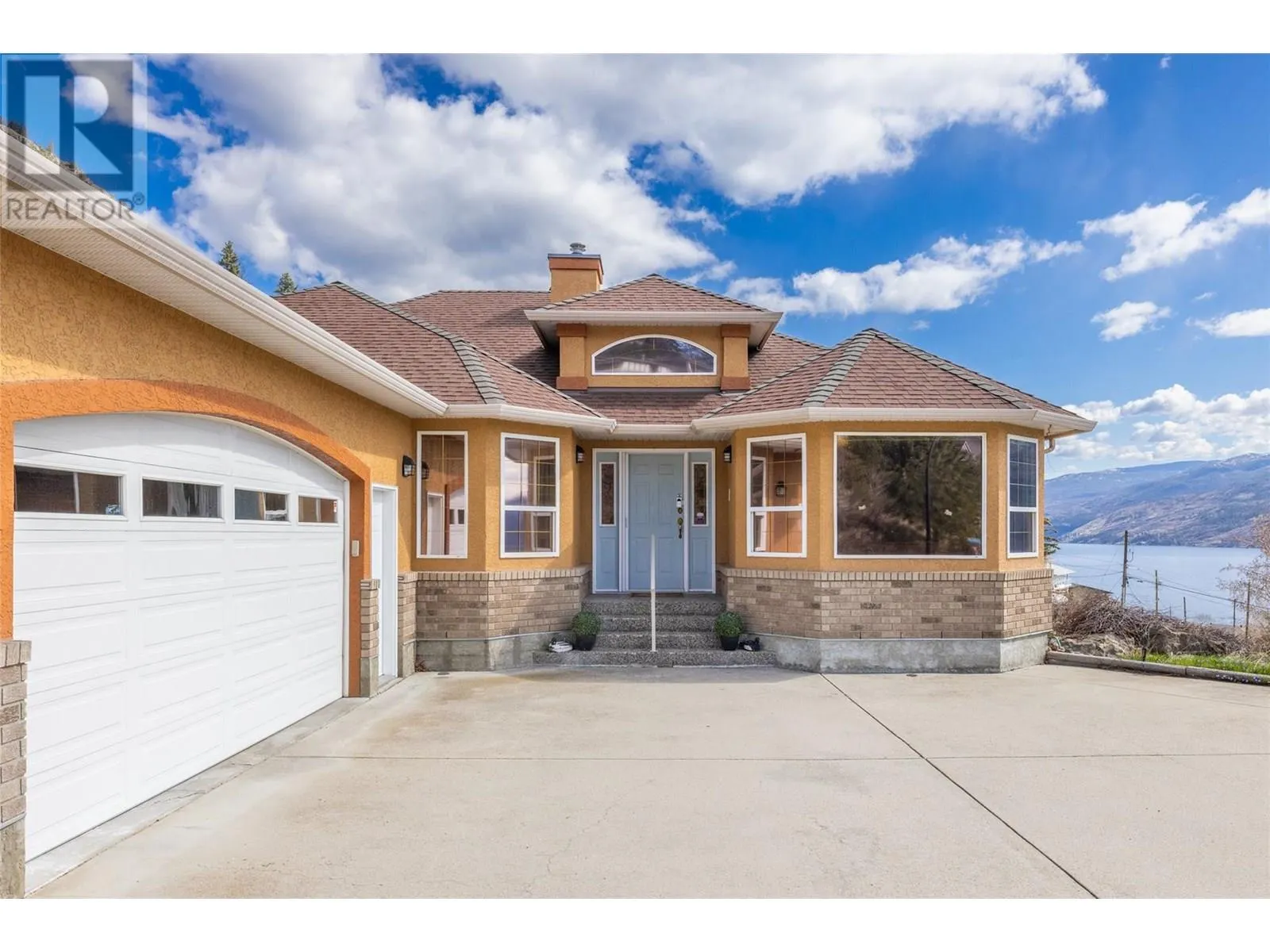 5205 MacNeill Court