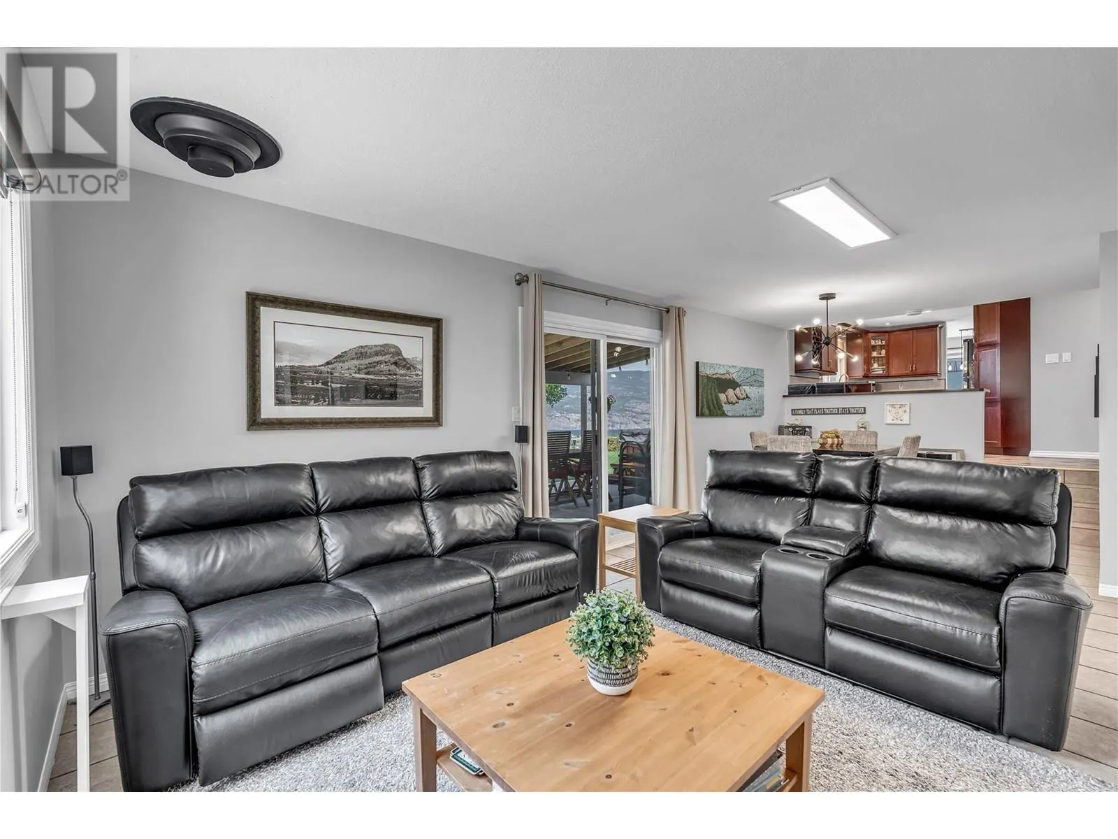 8704 Kuroda Place
