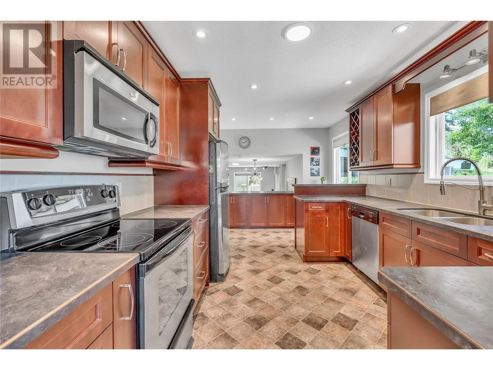 8704 Kuroda Place