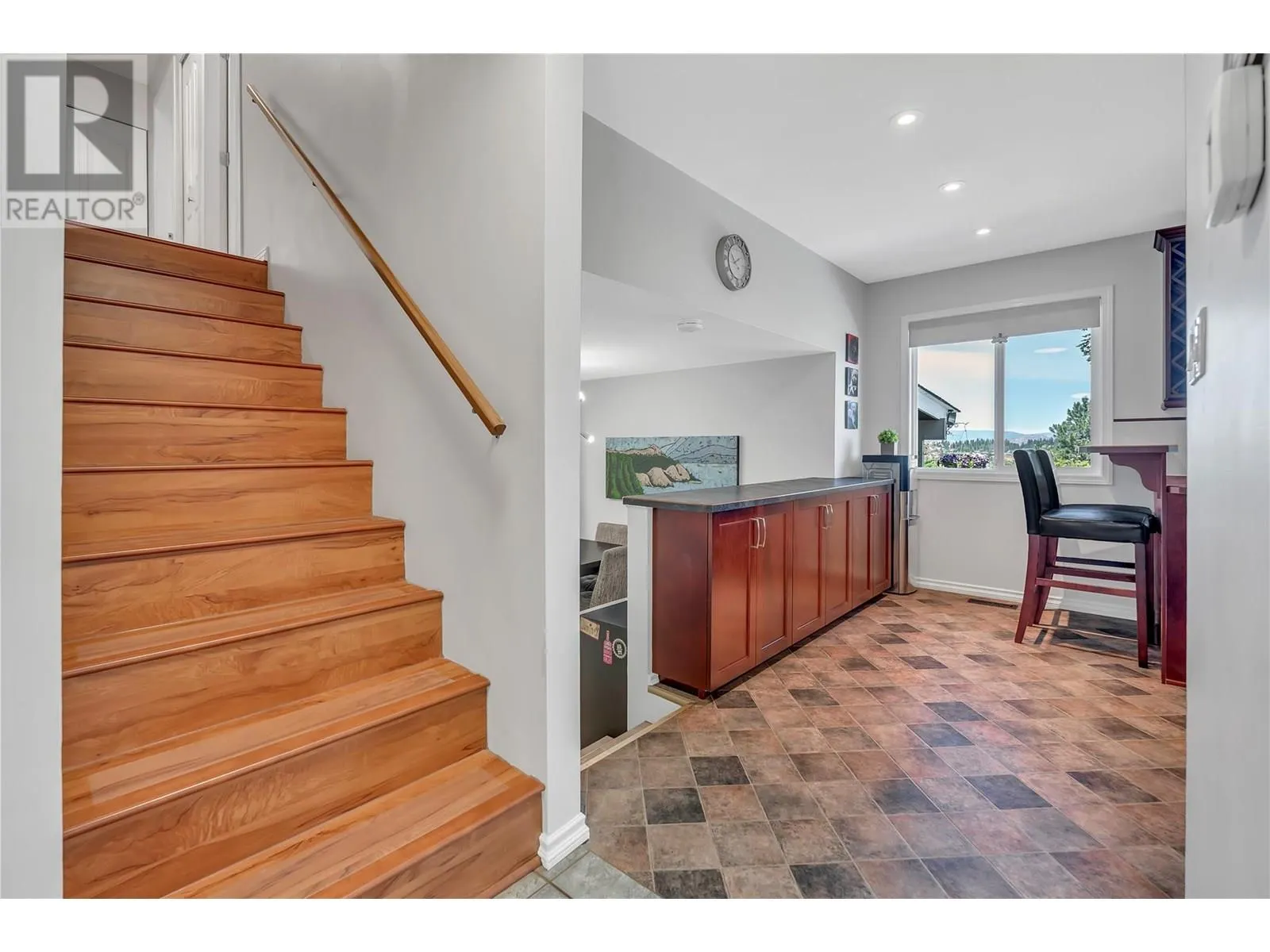 8704 Kuroda Place