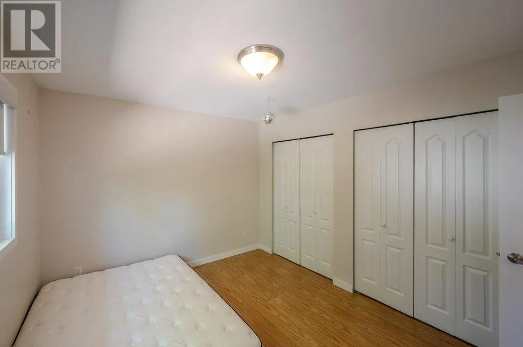 5806 Oleander Drive