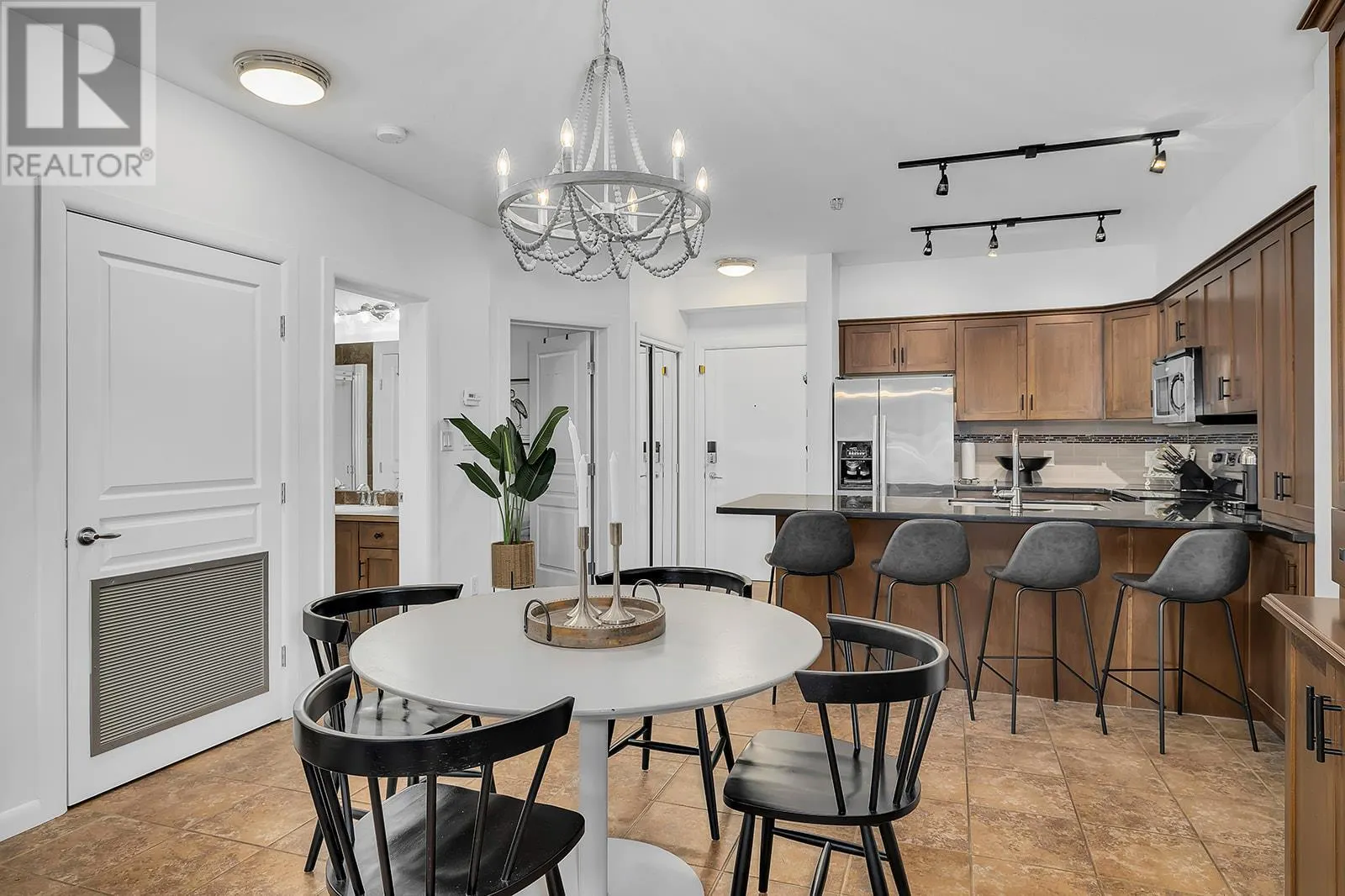654 Cook Road Unit# 321