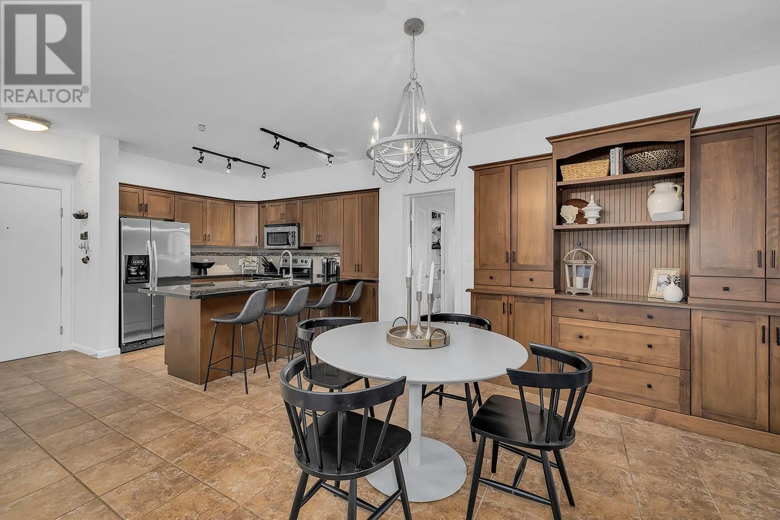 654 Cook Road Unit# 321