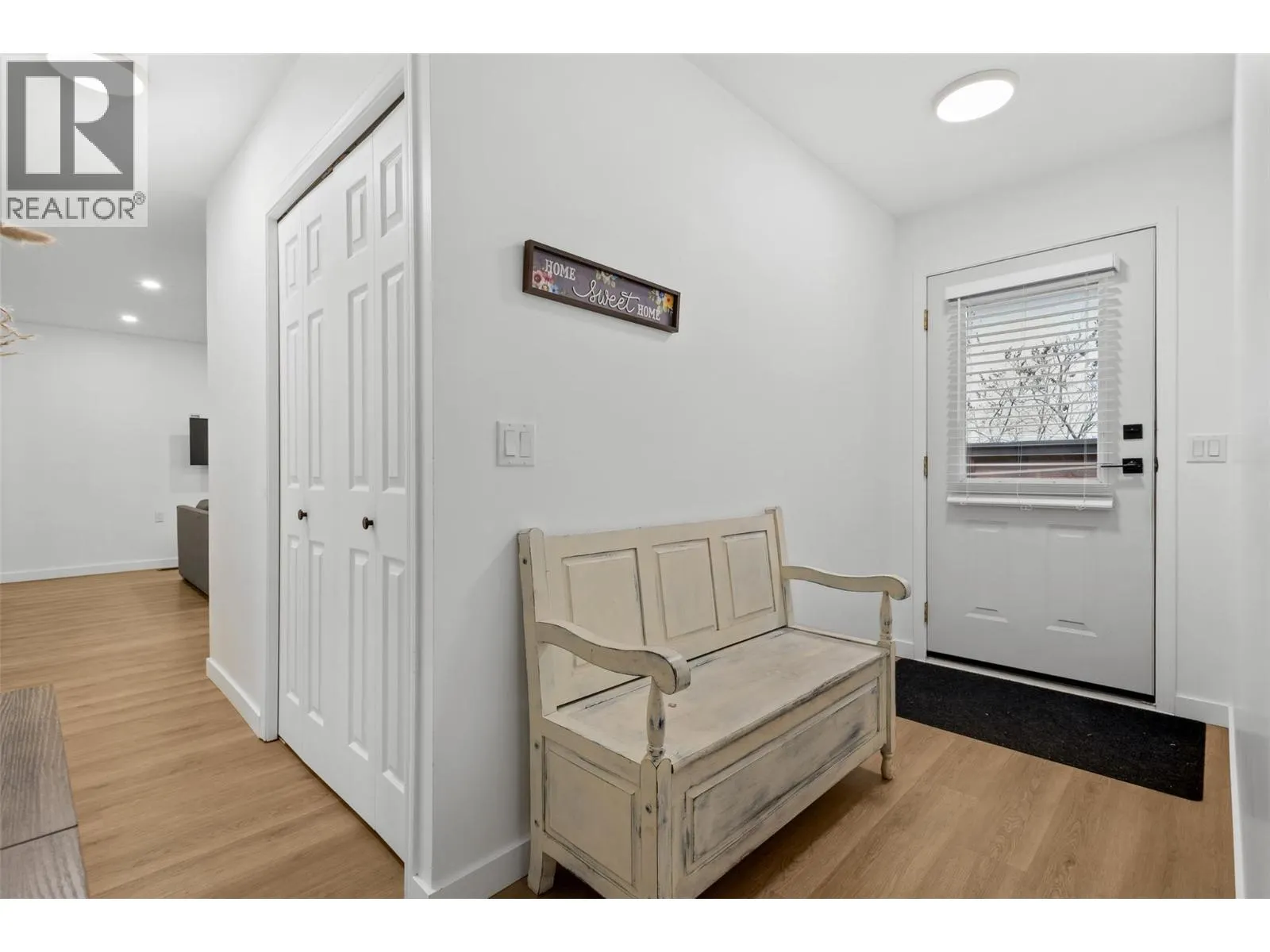 712 Schafer Road
