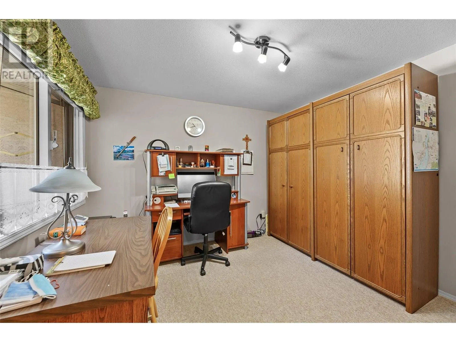 1886 Parkview Crescent Unit# 3
