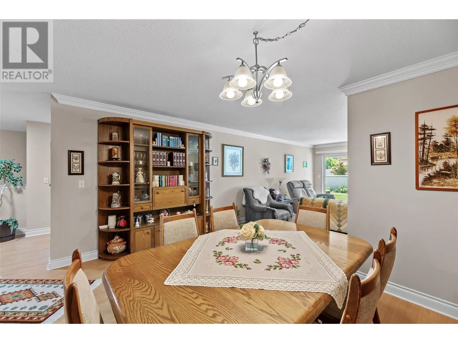 1886 Parkview Crescent Unit# 3