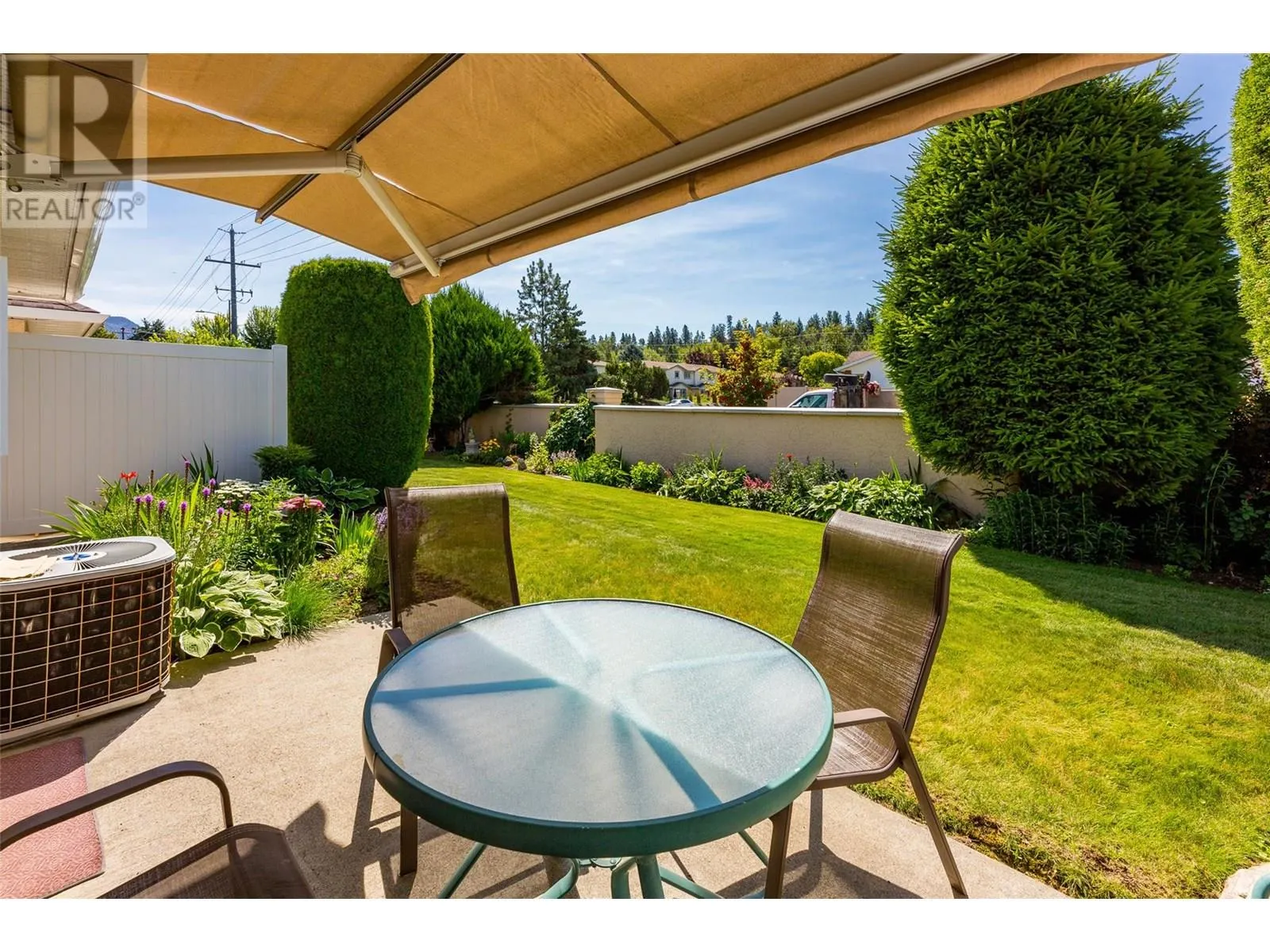 1886 Parkview Crescent Unit# 3