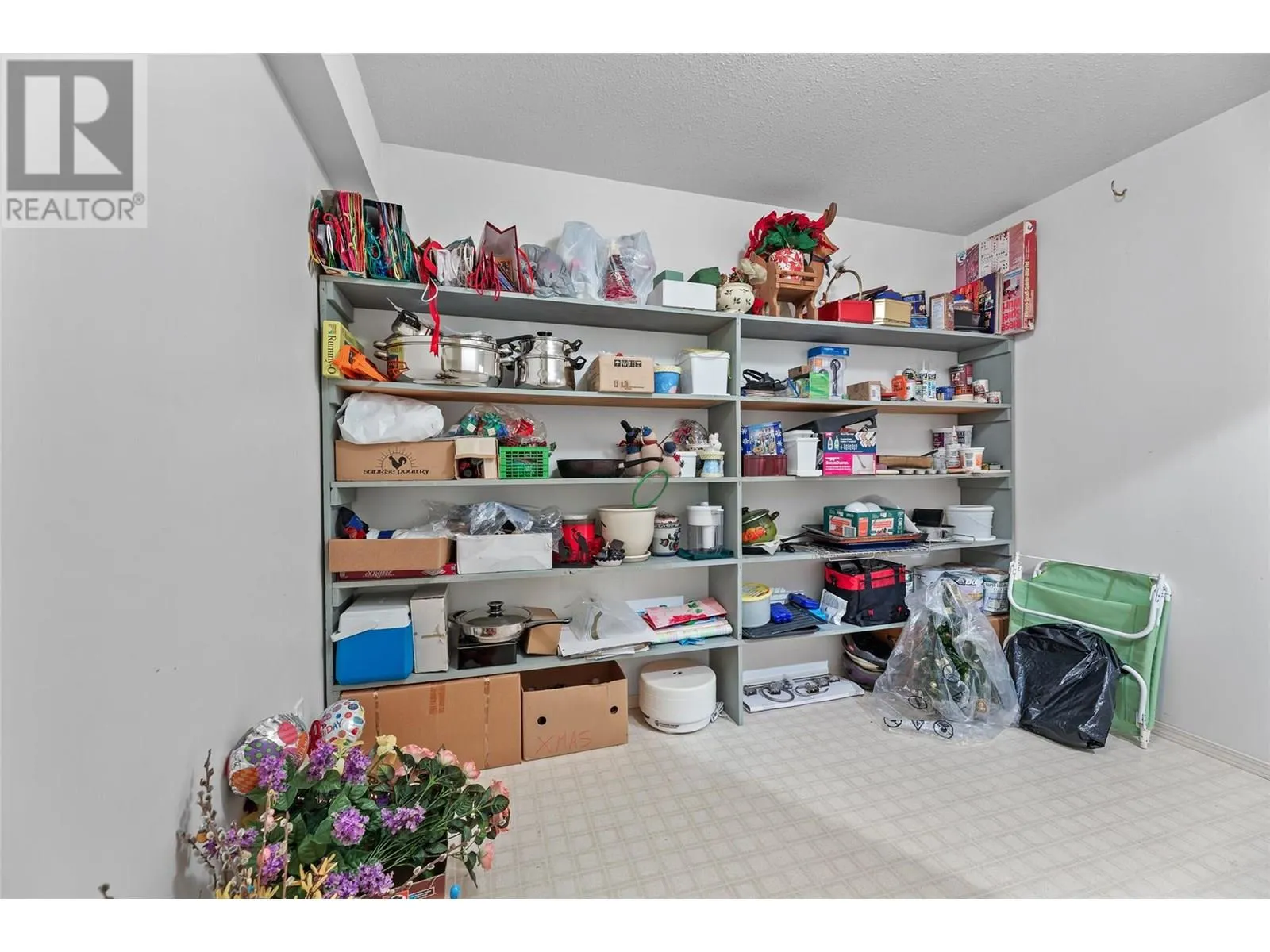1886 Parkview Crescent Unit# 3