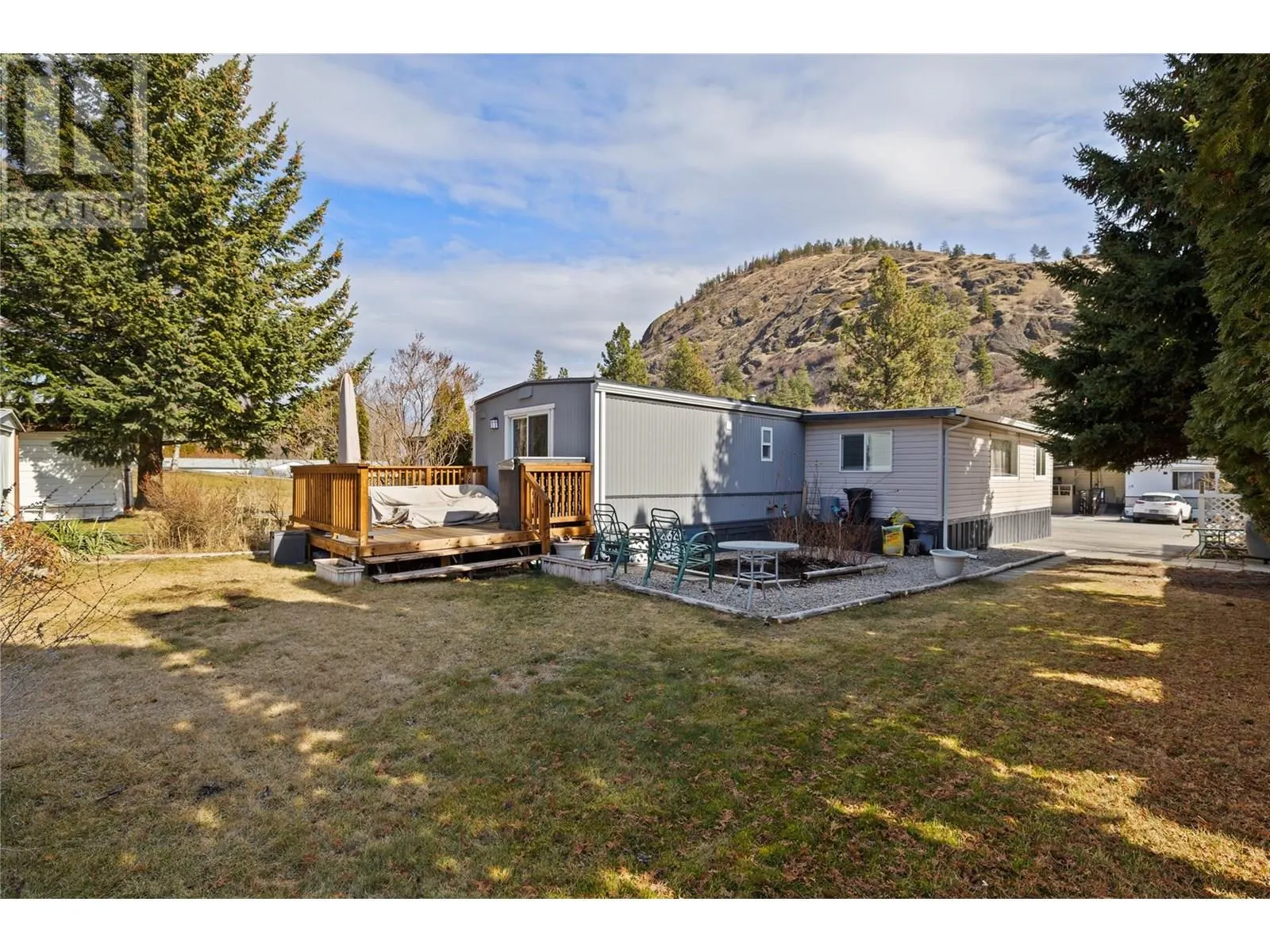 1929 97 Highway S Unit# 64