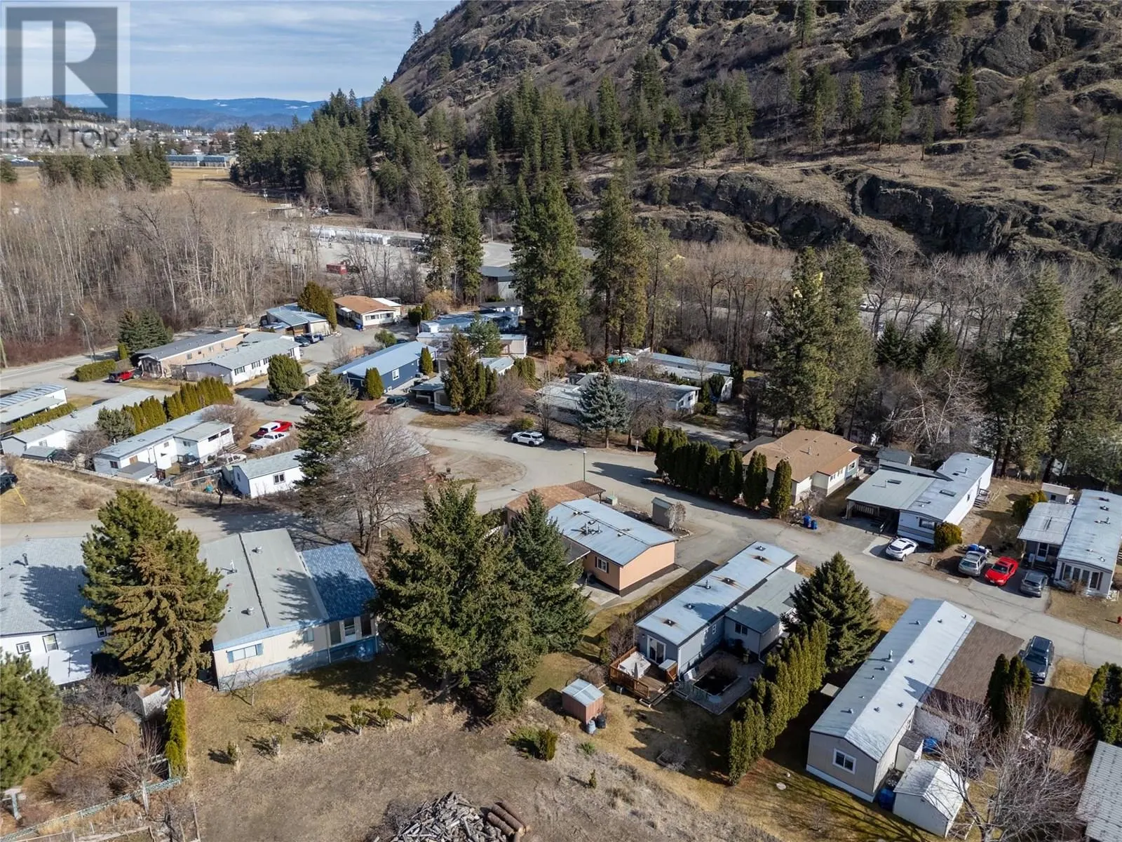1929 97 Highway S Unit# 64