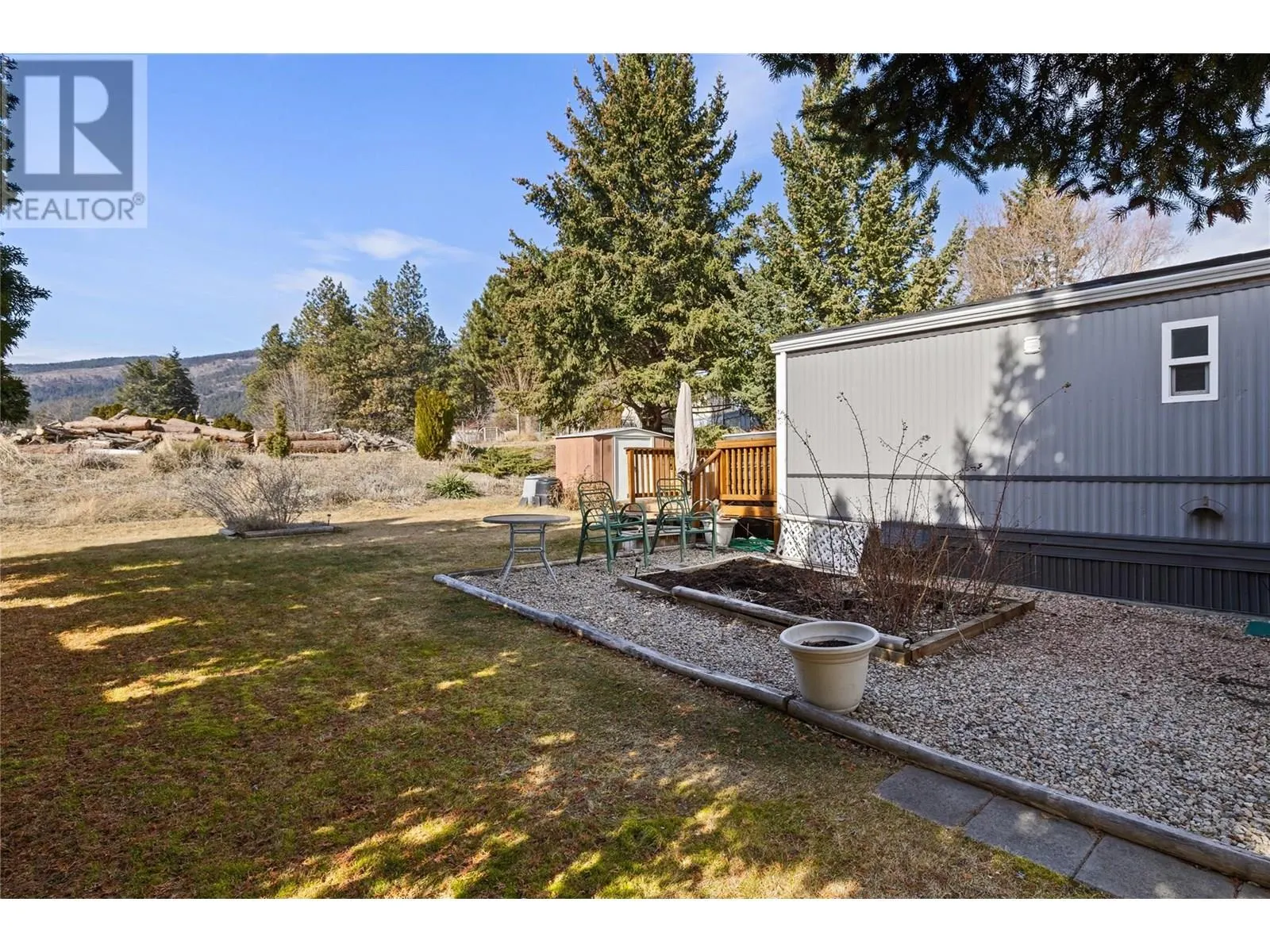 1929 97 Highway S Unit# 64