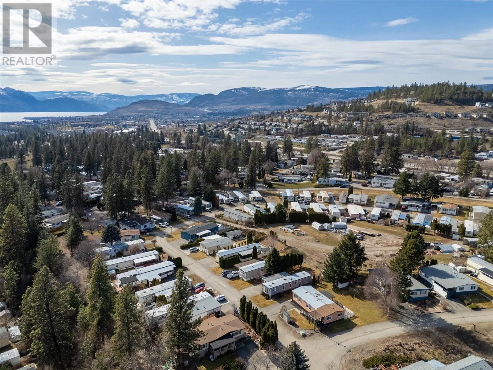 1929 97 Highway S Unit# 64
