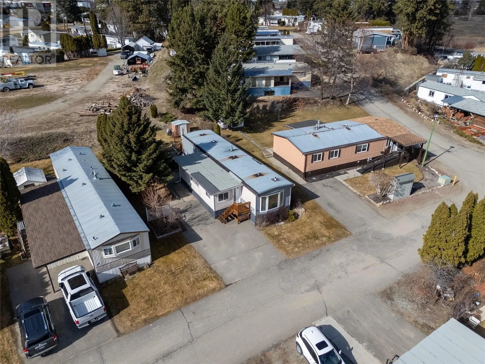 1929 97 Highway S Unit# 64