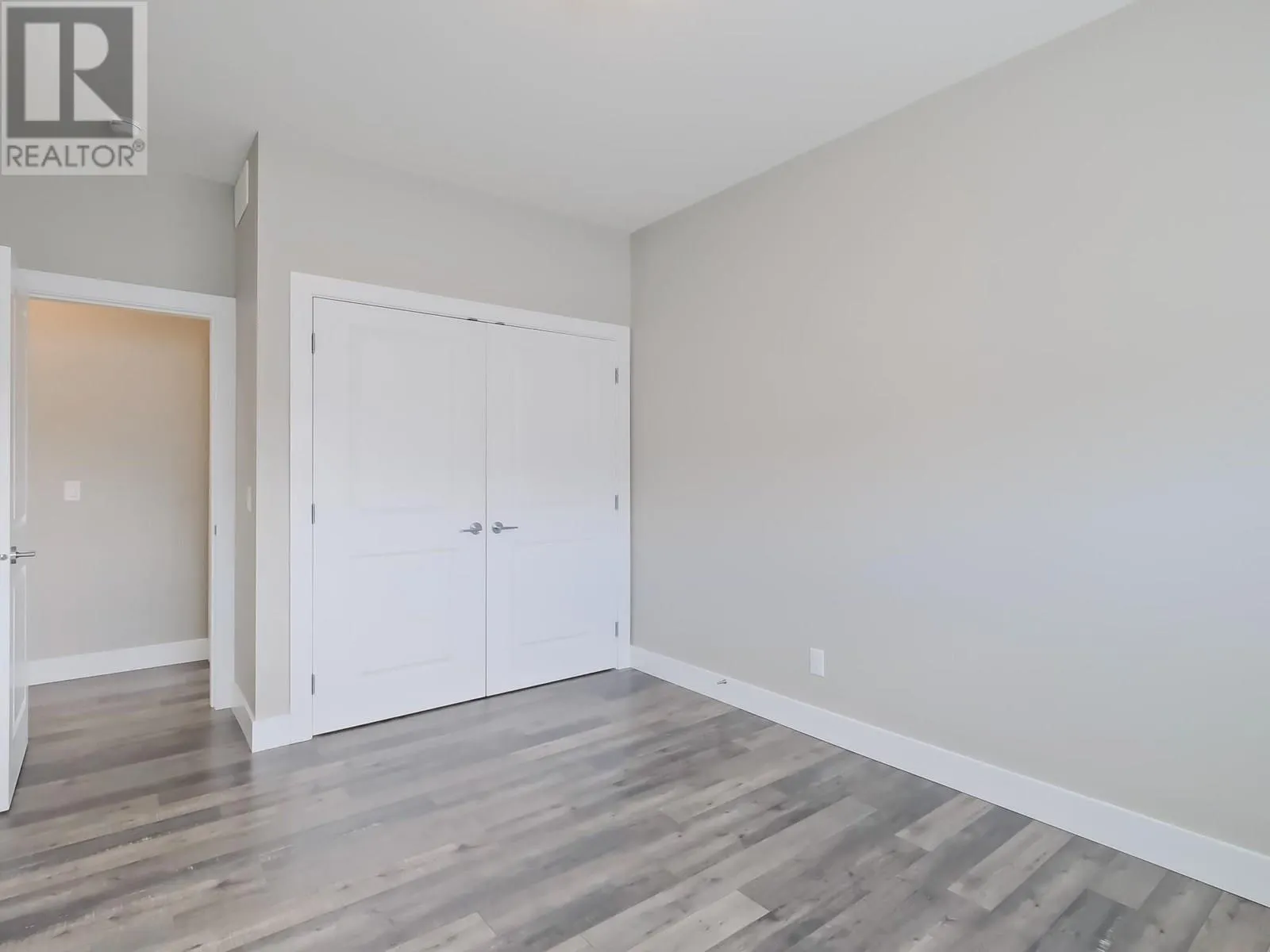 704 REVELSTOKE Avenue Unit# 102
