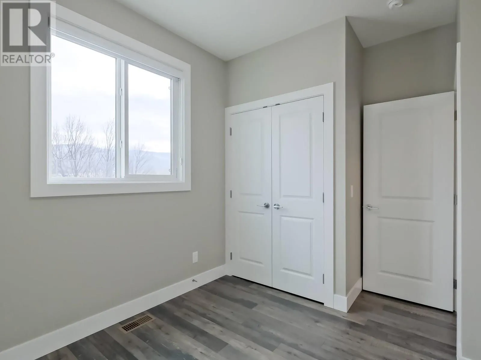 704 REVELSTOKE Avenue Unit# 102