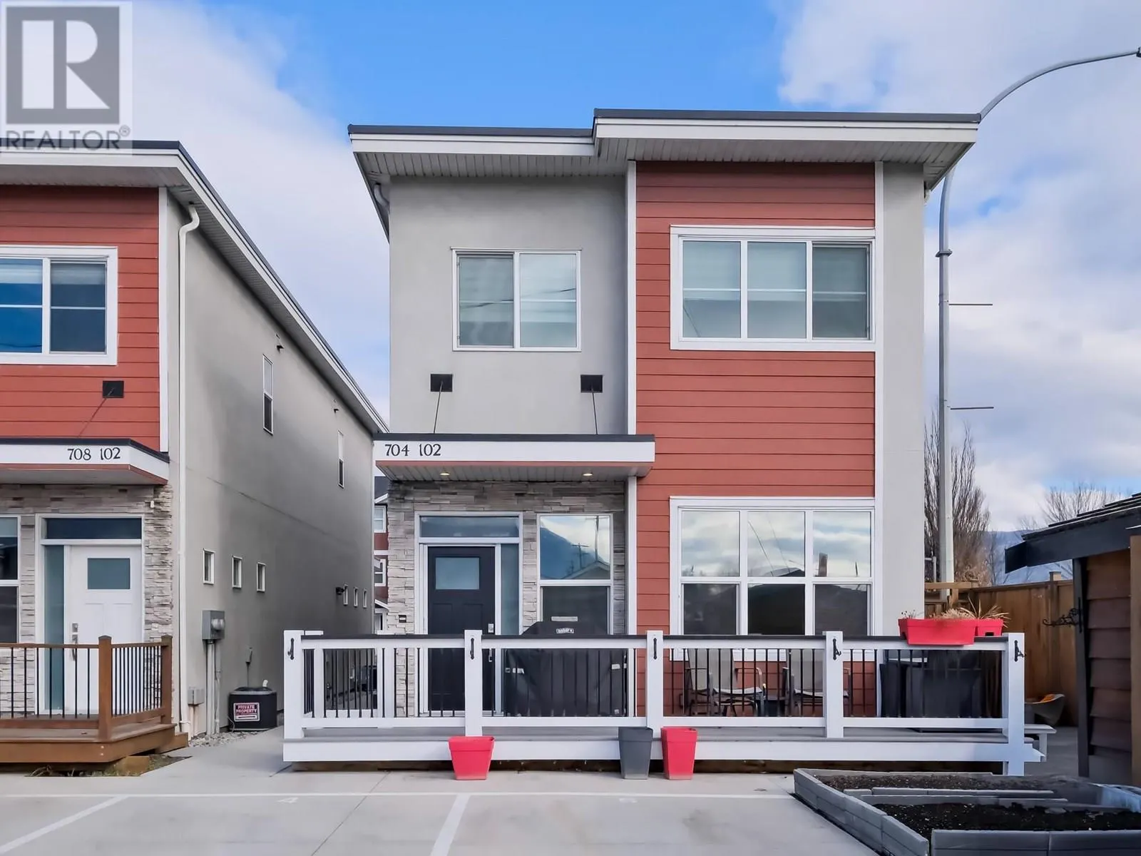 704 REVELSTOKE Avenue Unit# 102