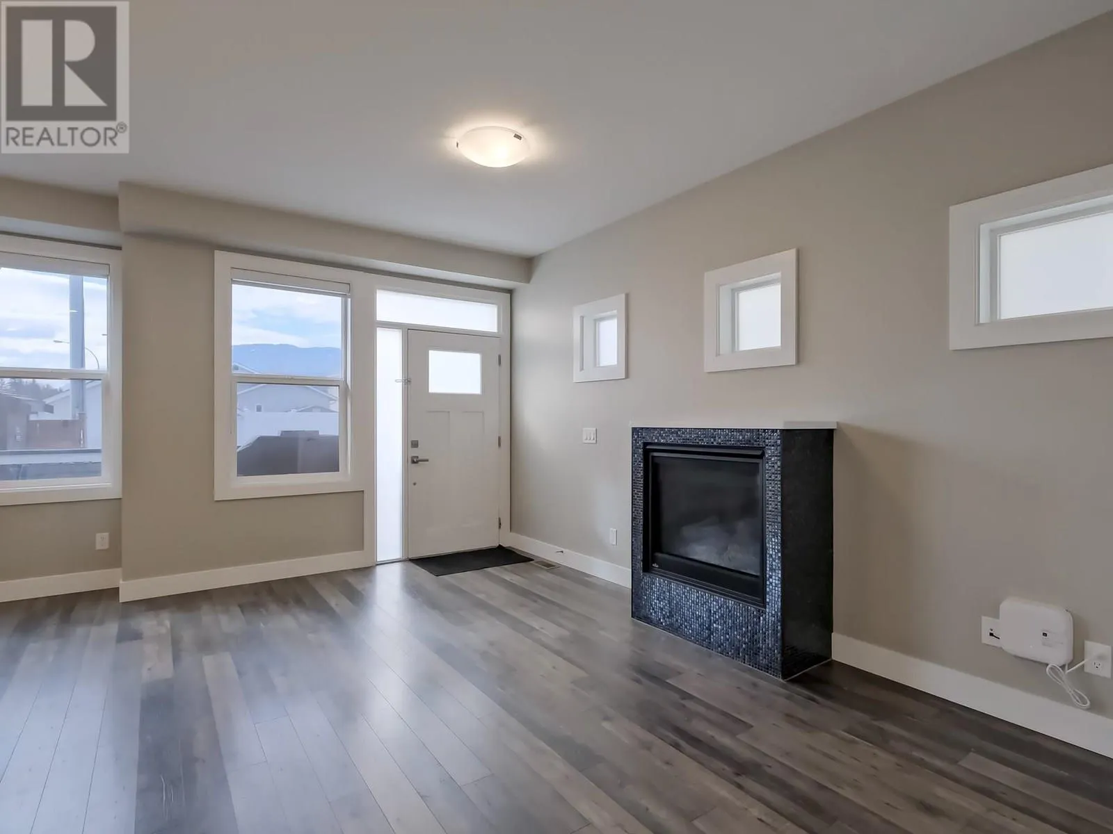 704 REVELSTOKE Avenue Unit# 102