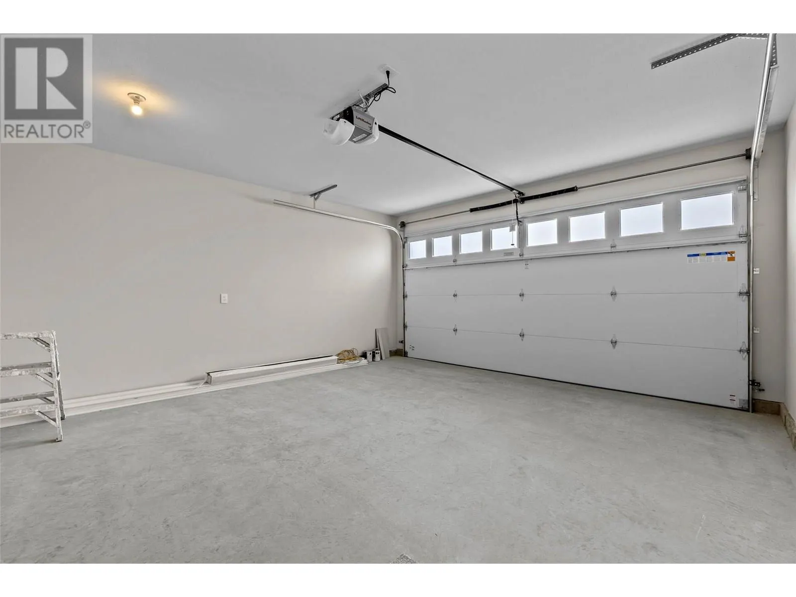2045 STAGECOACH Drive Unit# 121