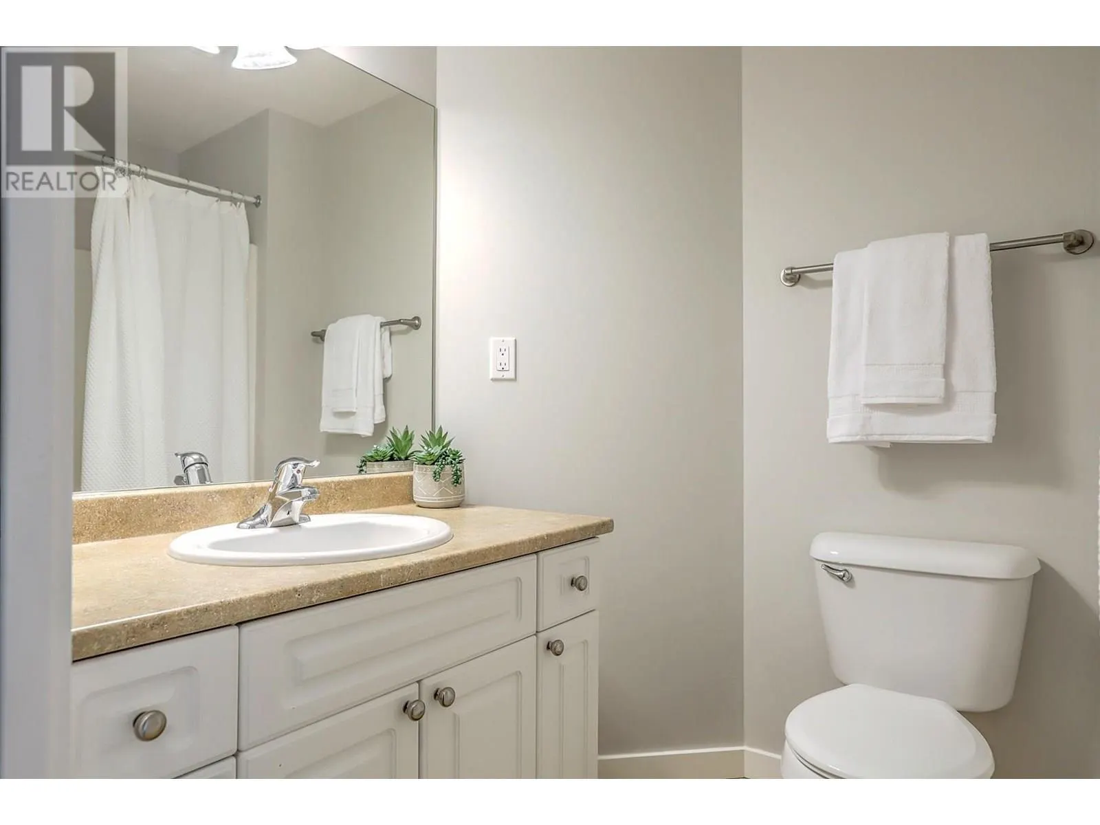 100 Palmer Road Unit# 17