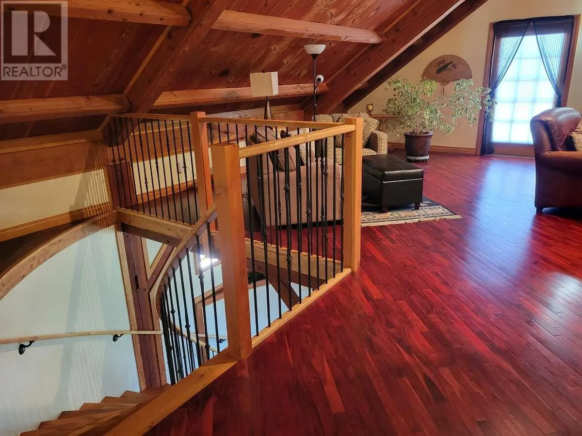 2626 MIDDLE BENCH Road