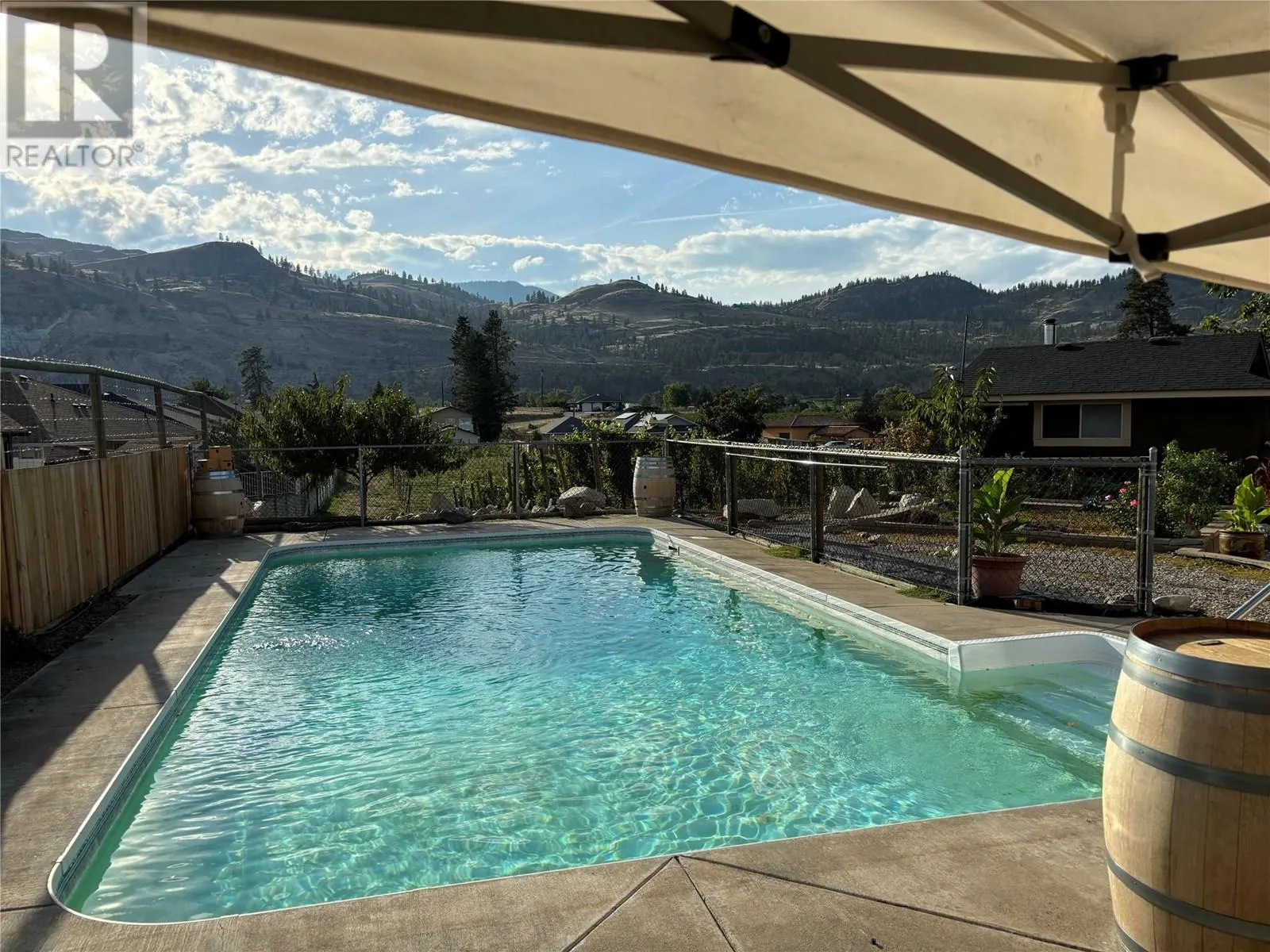 6940 Mountainview Drive Drive