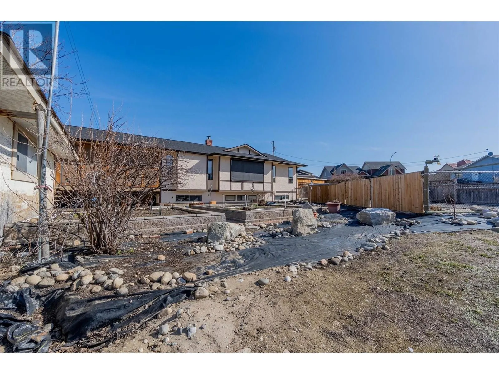 6940 Mountainview Drive Drive
