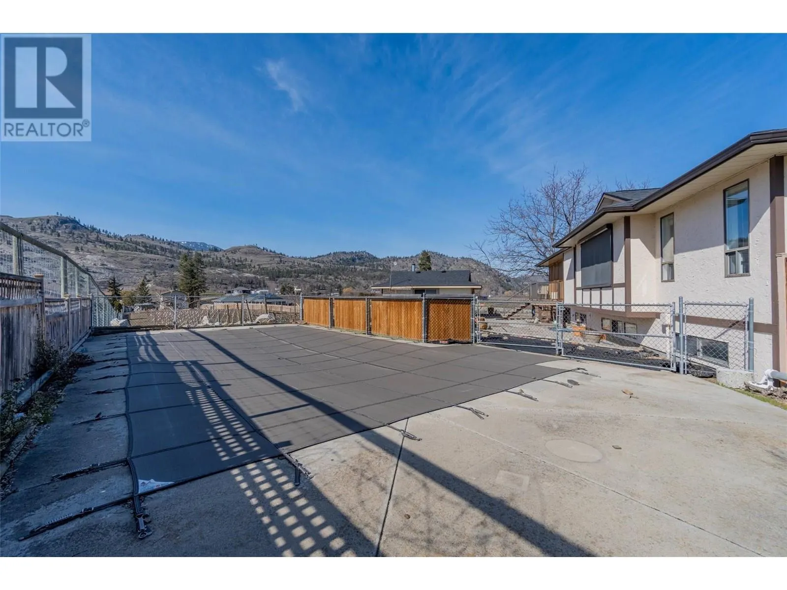 6940 Mountainview Drive Drive
