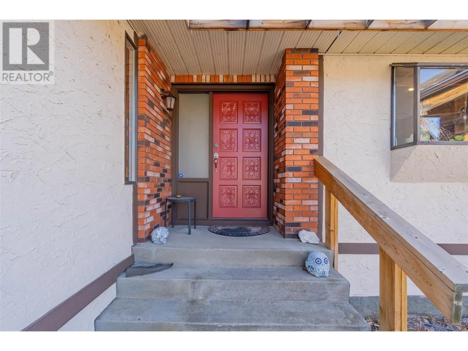 6940 Mountainview Drive Drive