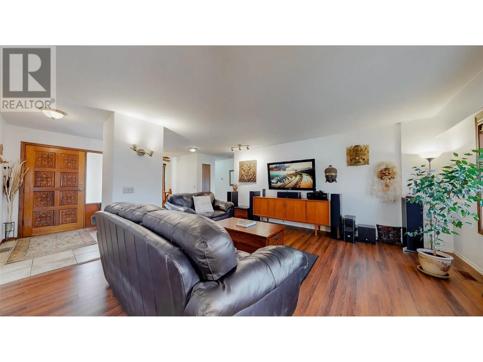 6940 Mountainview Drive Drive