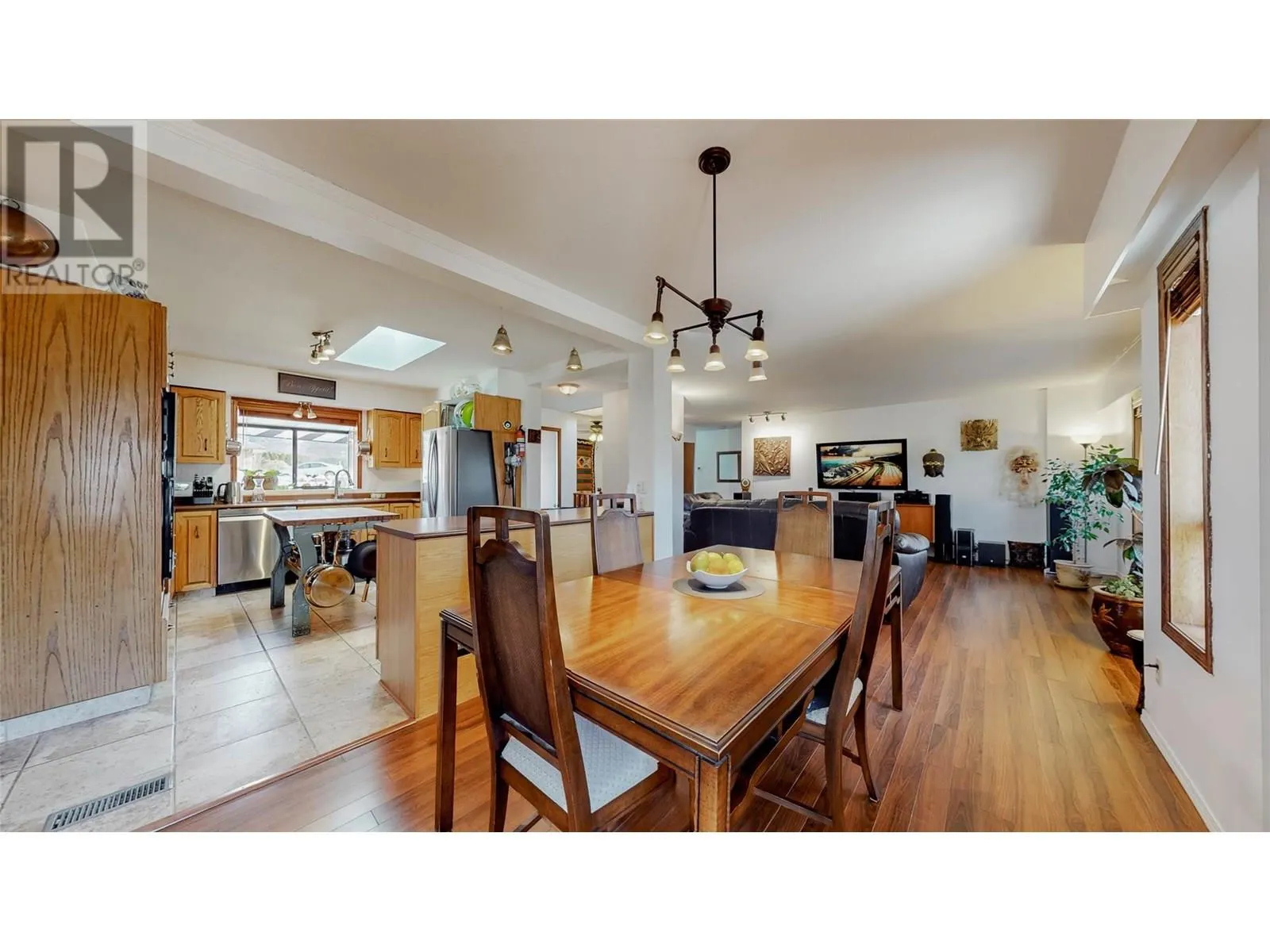 6940 Mountainview Drive Drive