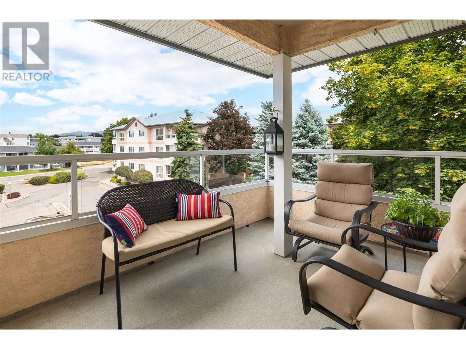 727 Houghton Road Unit# 302